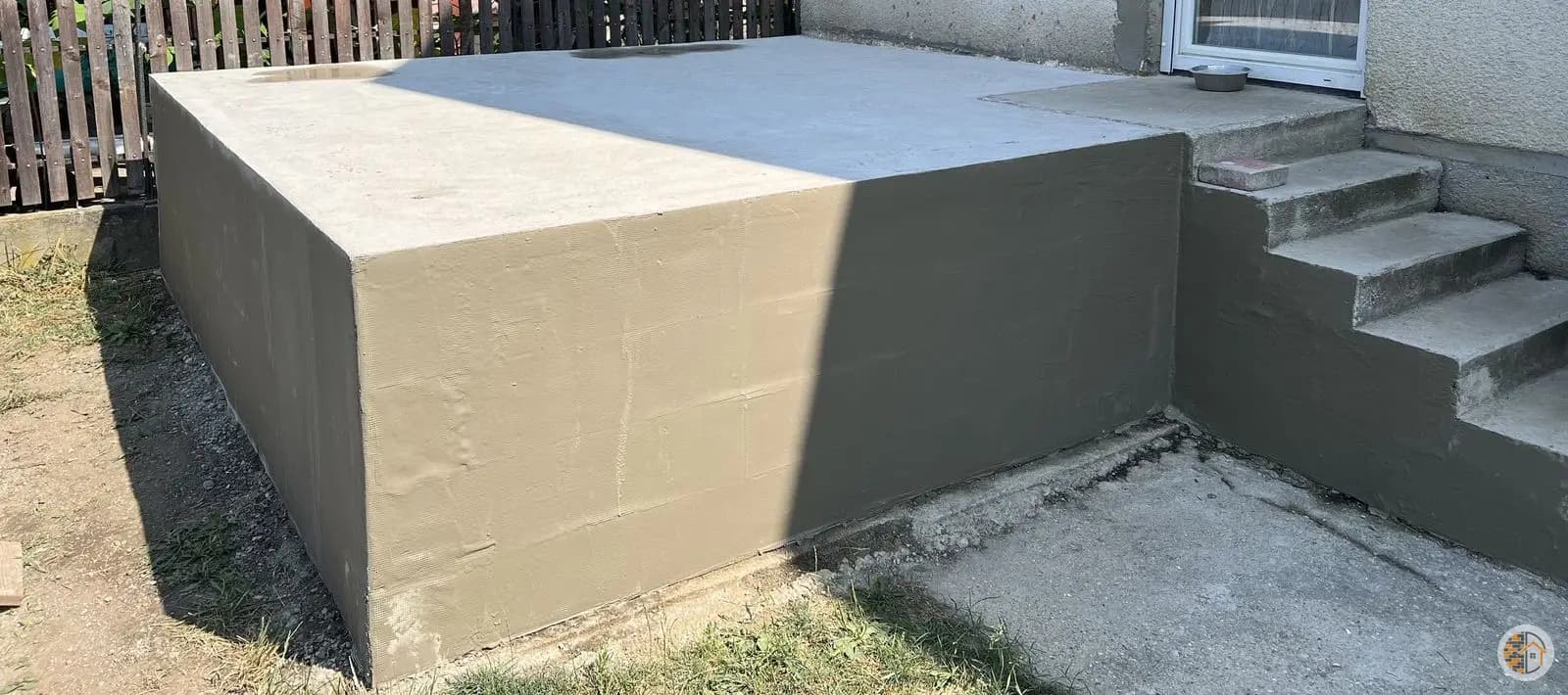 Terasz betonozás és felületcsiszolás – Profiépítőműhely referencia (4)