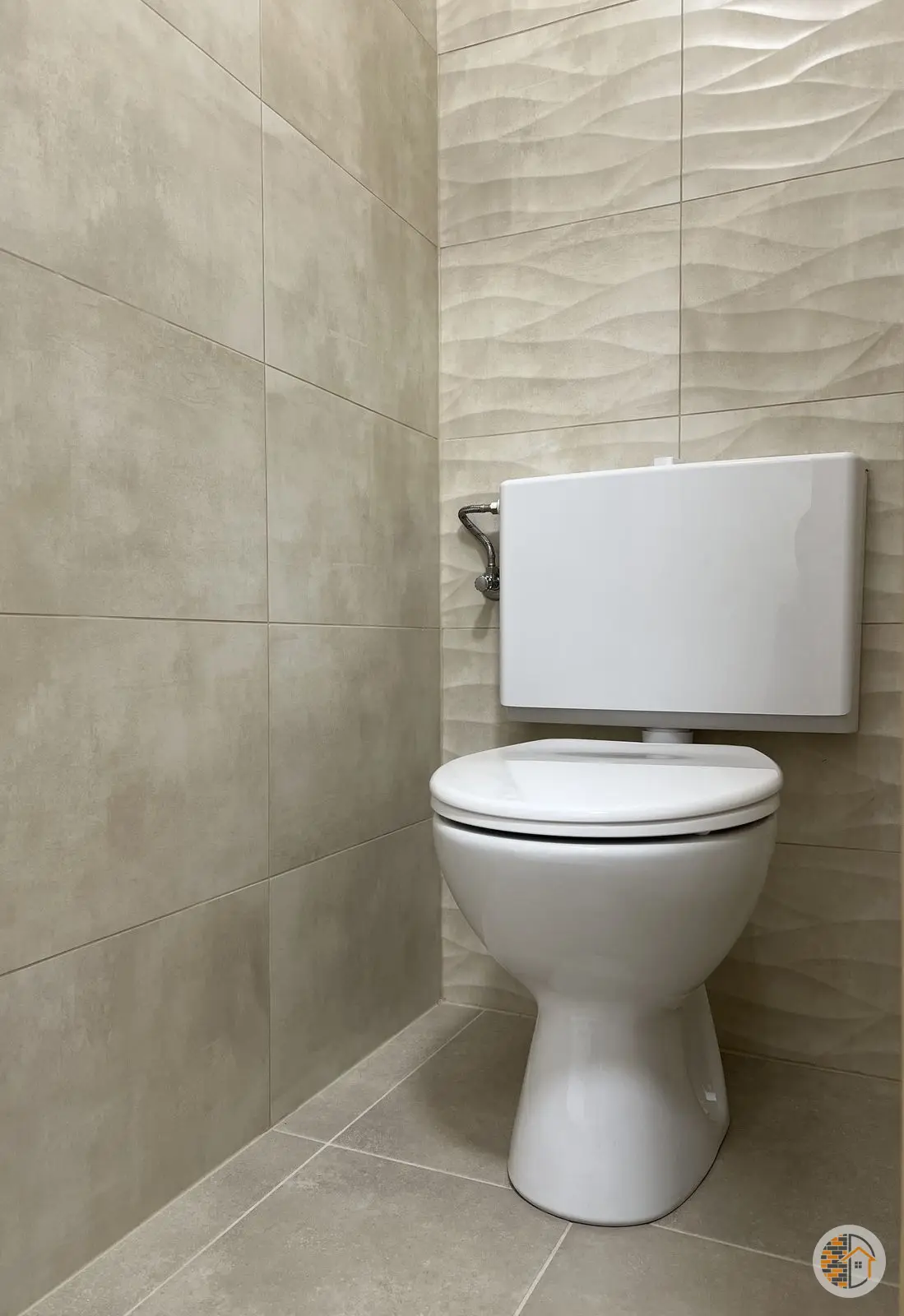 WC felújítás, burkolás – Profiépítőműhely referencia (3)